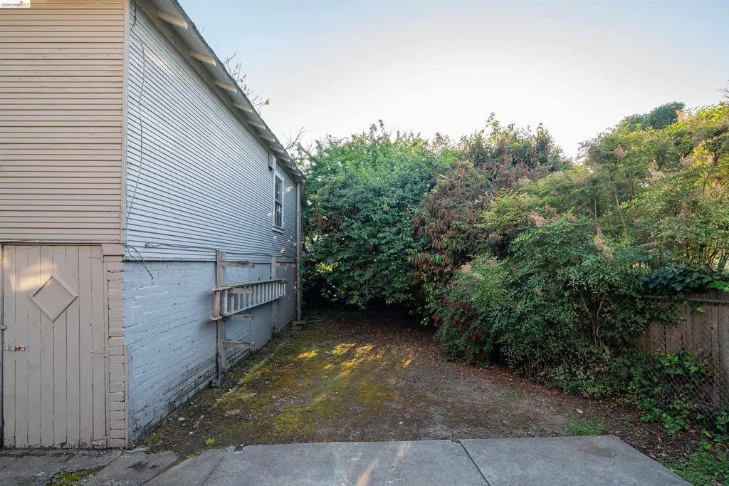 2338 Roosevelt Avenue Berkeley CA 94703