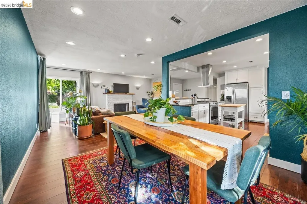 10809 Mcintyre Street Oakland CA 94605