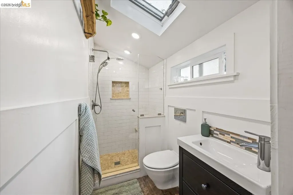 10809 Mcintyre Street Oakland CA 94605