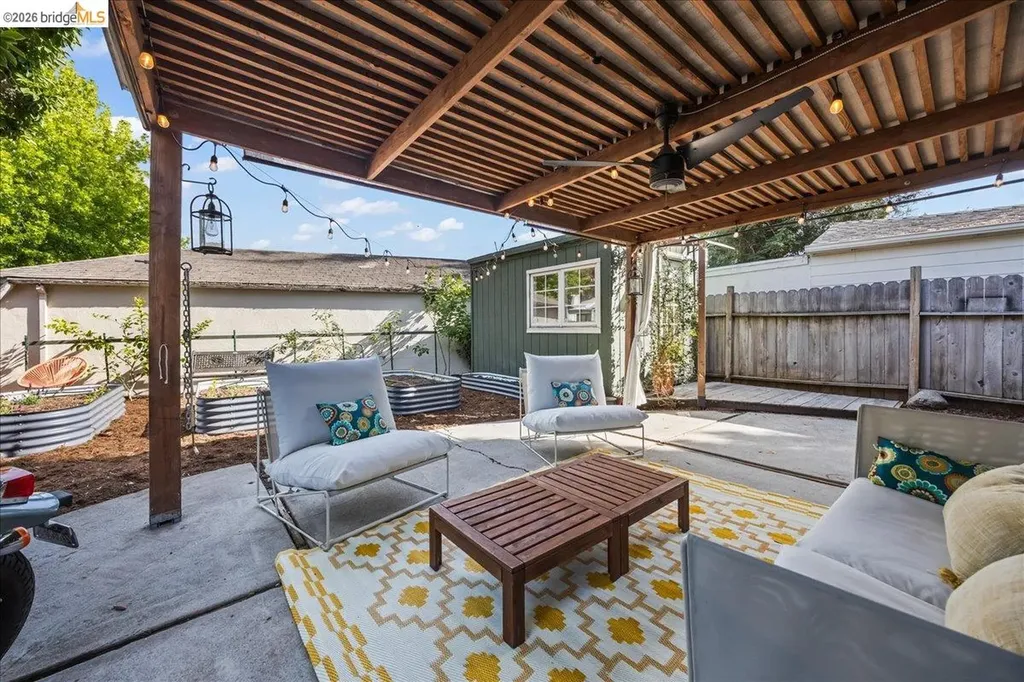 10809 Mcintyre Street Oakland CA 94605