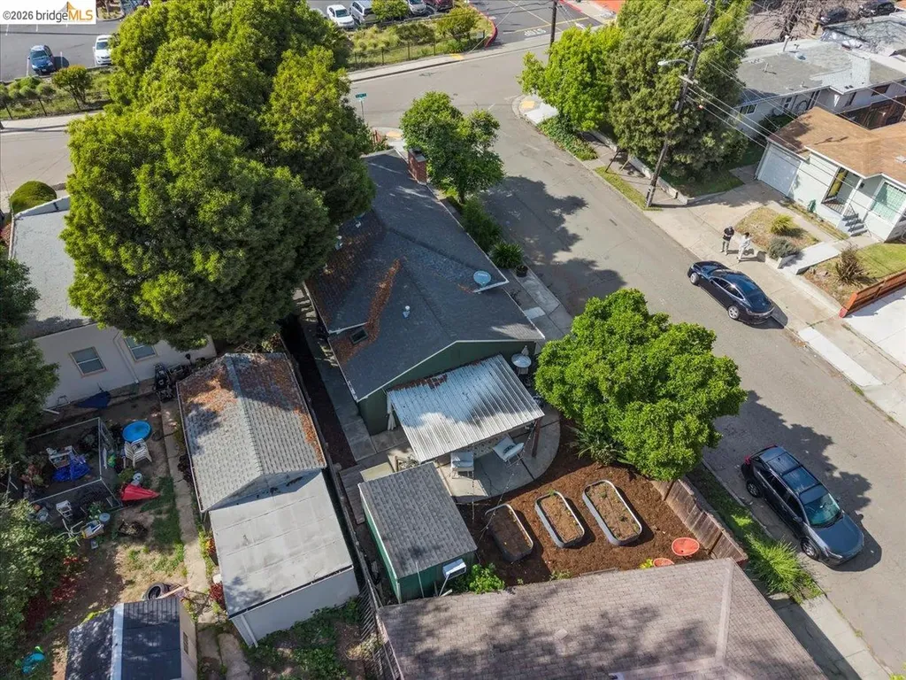 10809 Mcintyre Street Oakland CA 94605