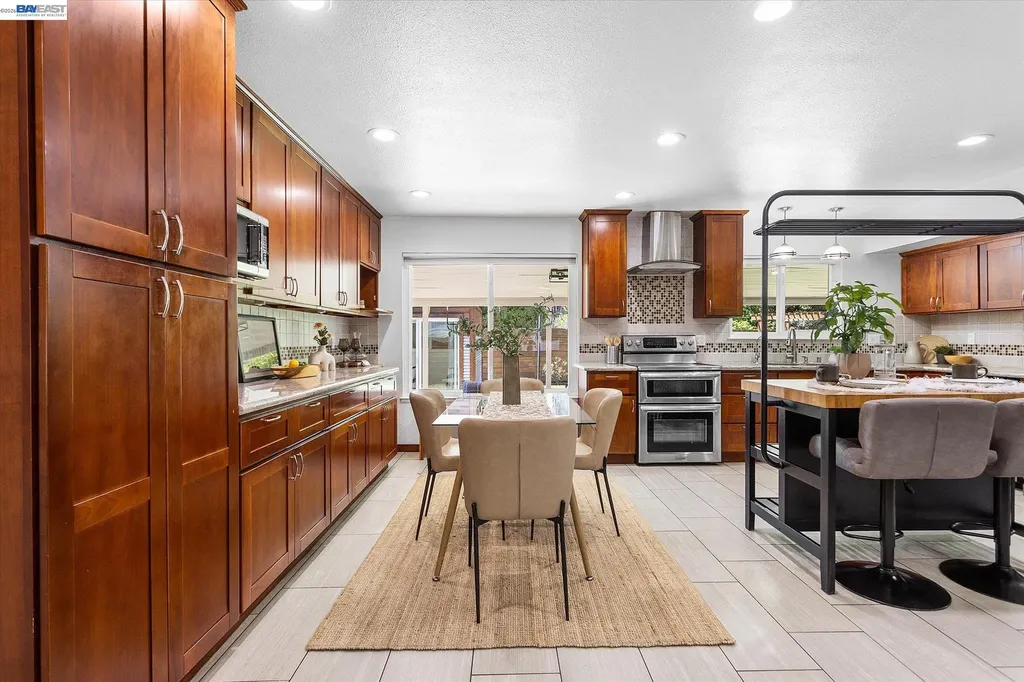 6760 Maple Drive Dublin CA 94568