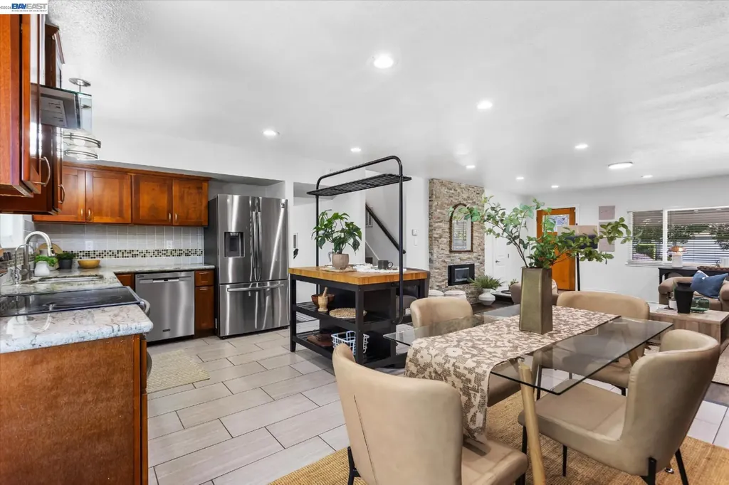 6760 Maple Drive Dublin CA 94568