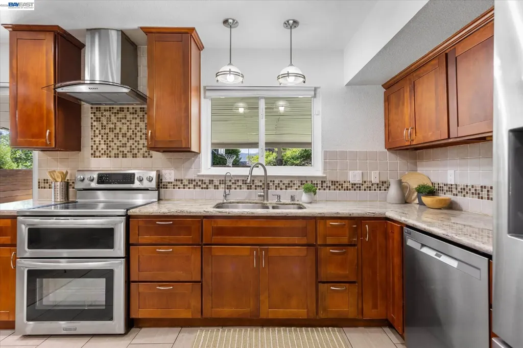 6760 Maple Drive Dublin CA 94568