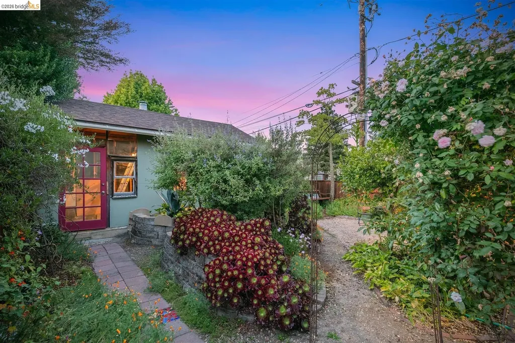 1385 Francisco Street Berkeley CA 94702