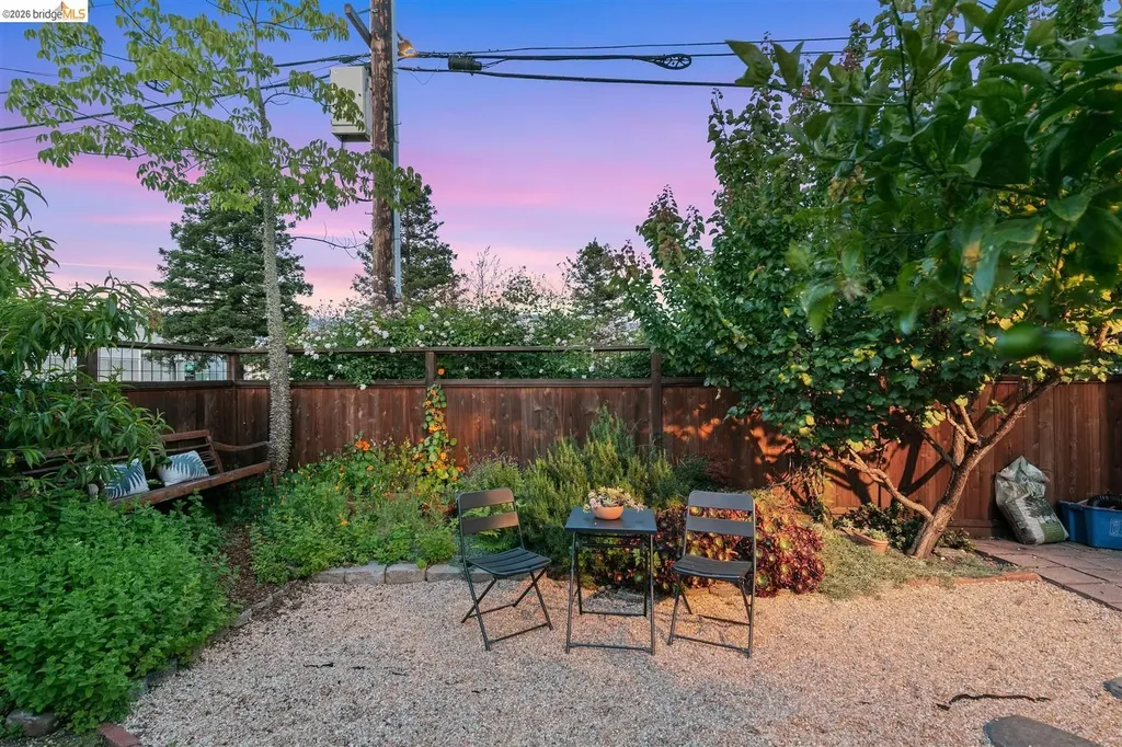 1385 Francisco Street Berkeley CA 94702