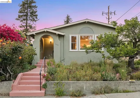 1385 Francisco Street Berkeley CA 94702