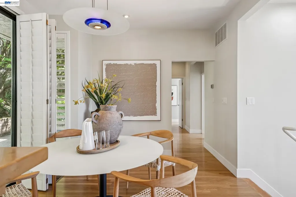 41 Spyglass Hill Oakland CA 94618