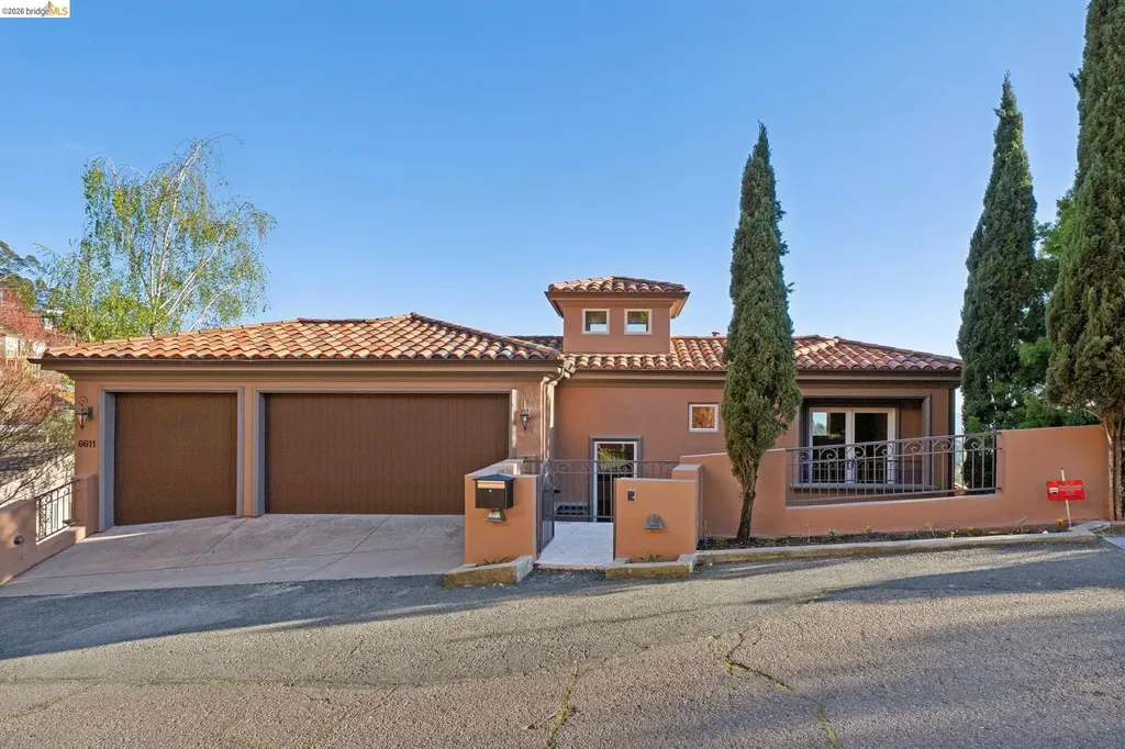 6611 Elverton Drive Oakland CA 94611