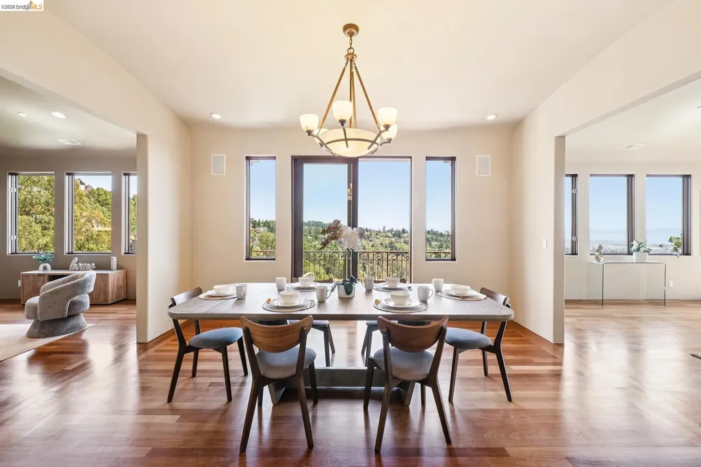 6611 Elverton Drive Oakland CA 94611