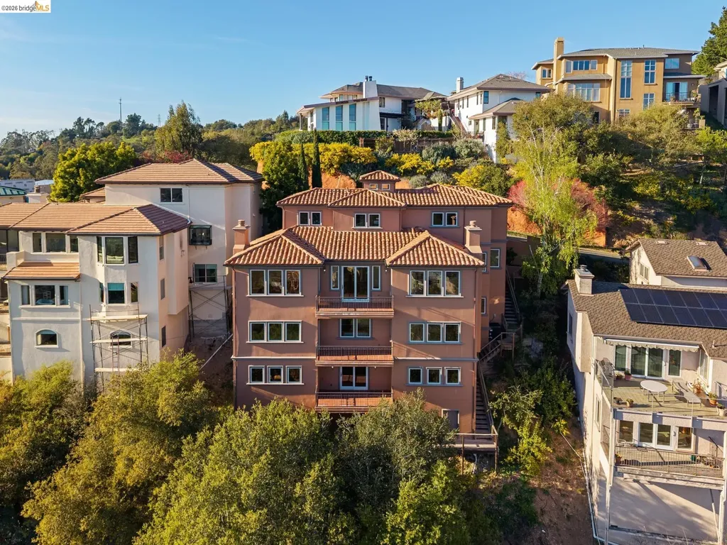 6611 Elverton Drive Oakland CA 94611