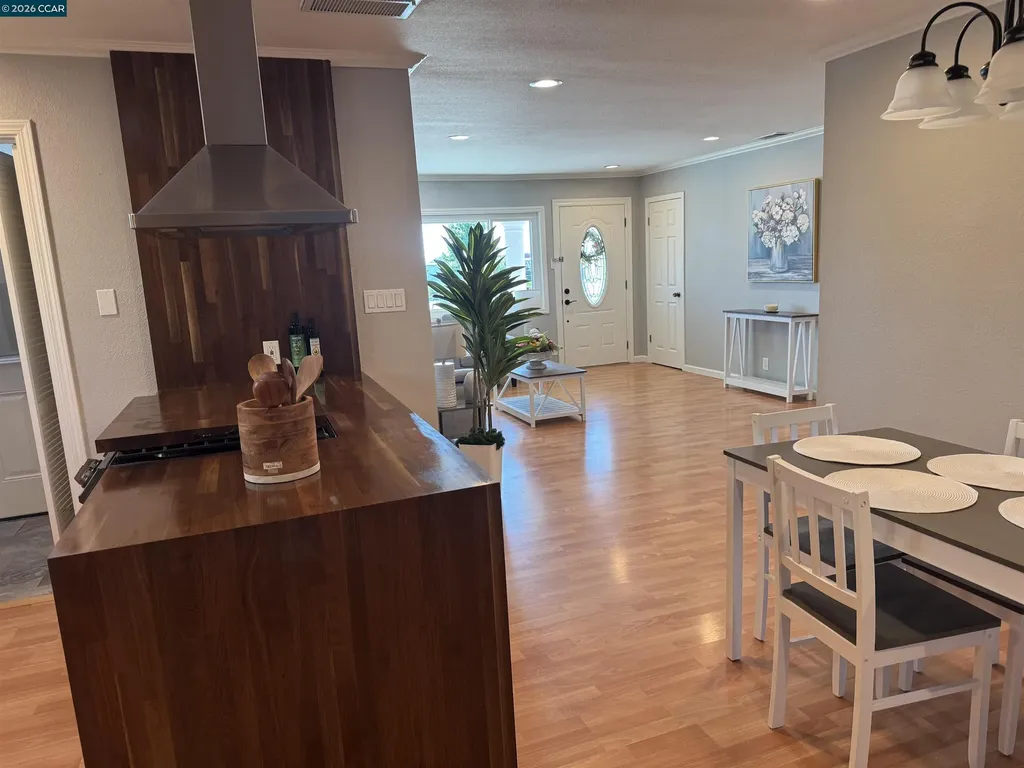 22780 Hesperian Boulevard Hayward CA 94541