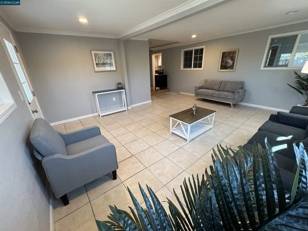 22780 Hesperian Boulevard Hayward CA 94541