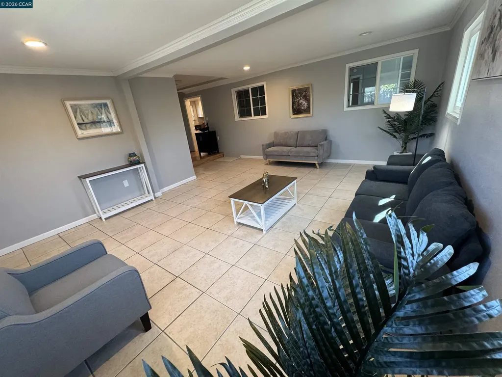 22780 Hesperian Boulevard Hayward CA 94541