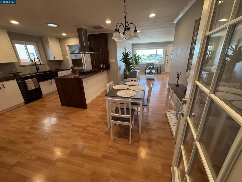 22780 Hesperian Boulevard Hayward CA 94541