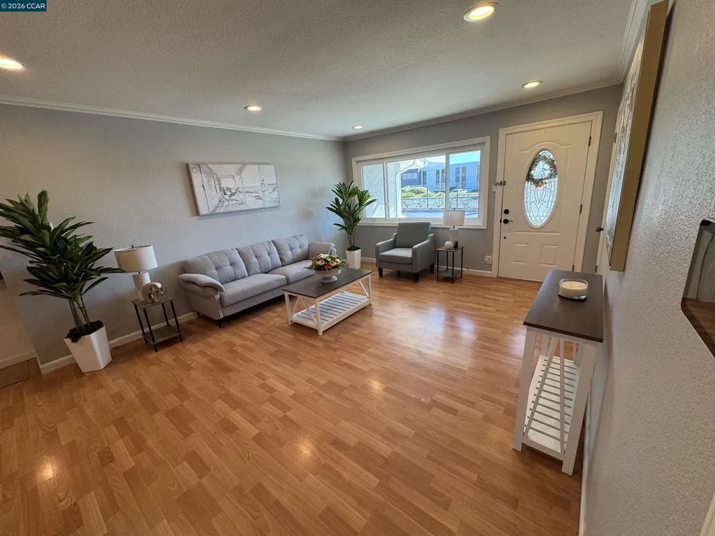 22780 Hesperian Boulevard Hayward CA 94541