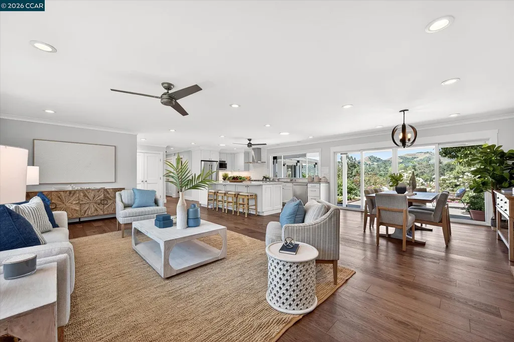 136 Ardith Drive Orinda CA 94563