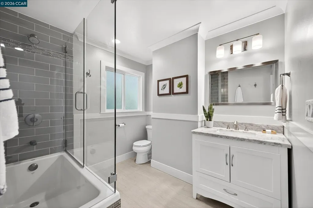 136 Ardith Drive Orinda CA 94563