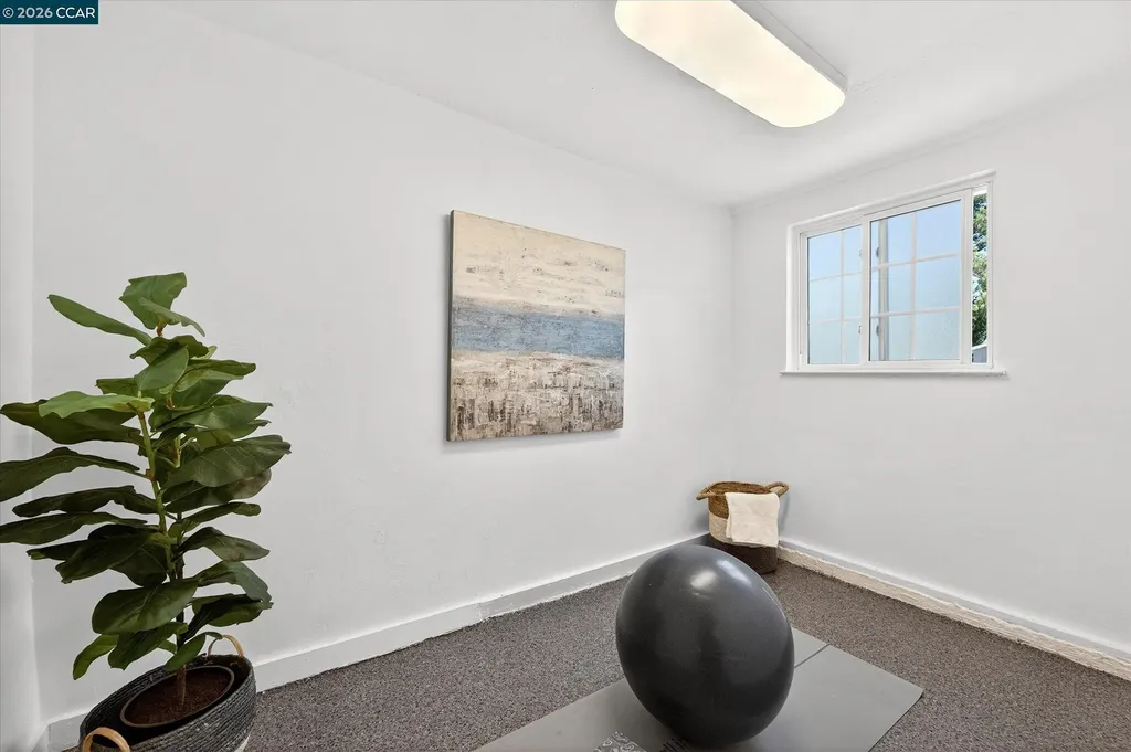 136 Ardith Drive Orinda CA 94563