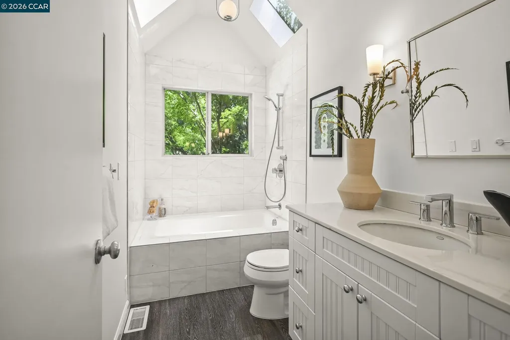 110 Rose Street Walnut Creek CA 94595
