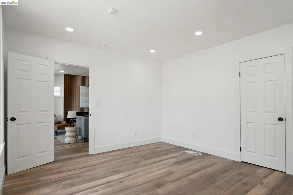 4006 Carrington Street Oakland CA 94601