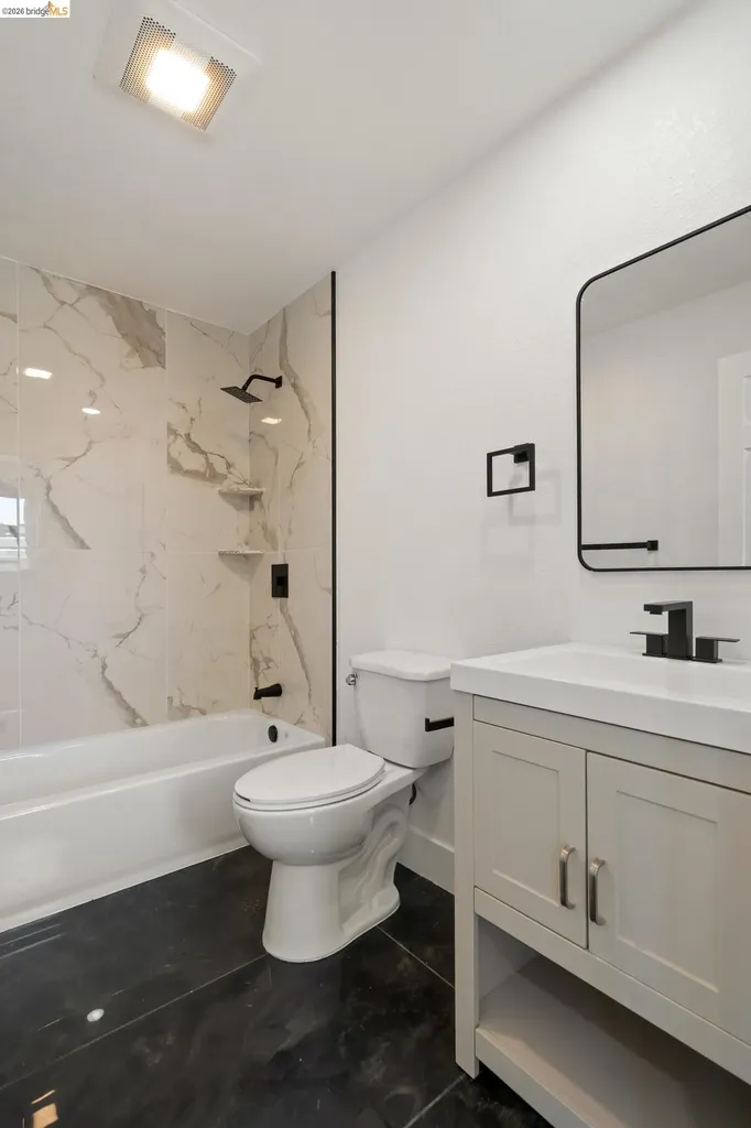 4006 Carrington Street Oakland CA 94601
