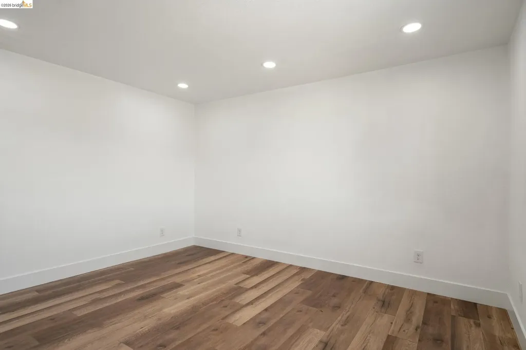 4006 Carrington Street Oakland CA 94601