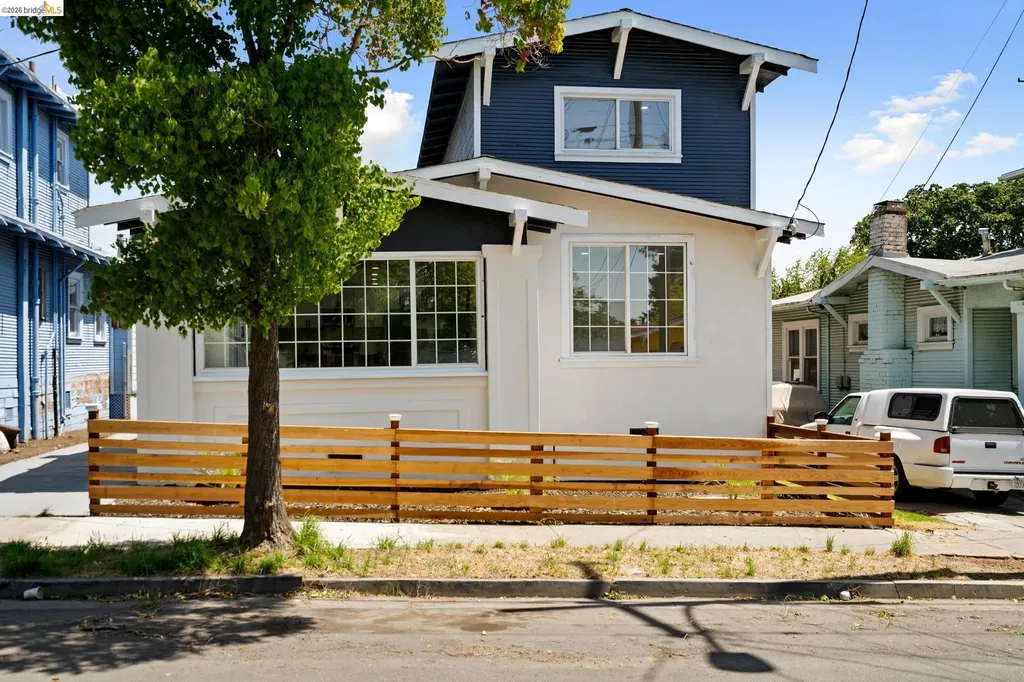 4006 Carrington Street Oakland CA 94601
