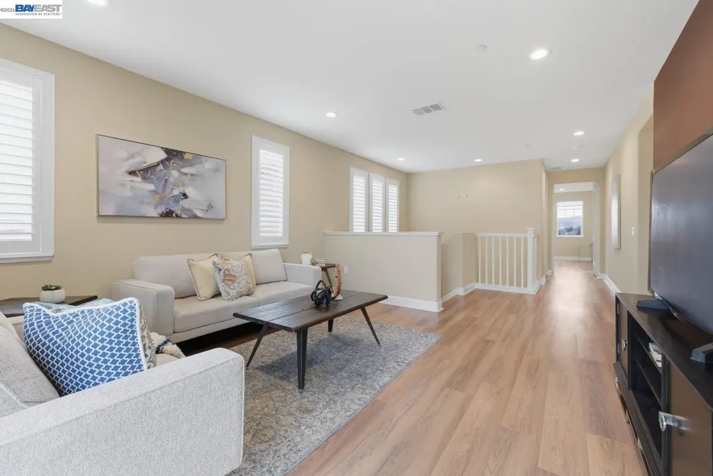 3871 Highpointe Court Dublin CA 94568
