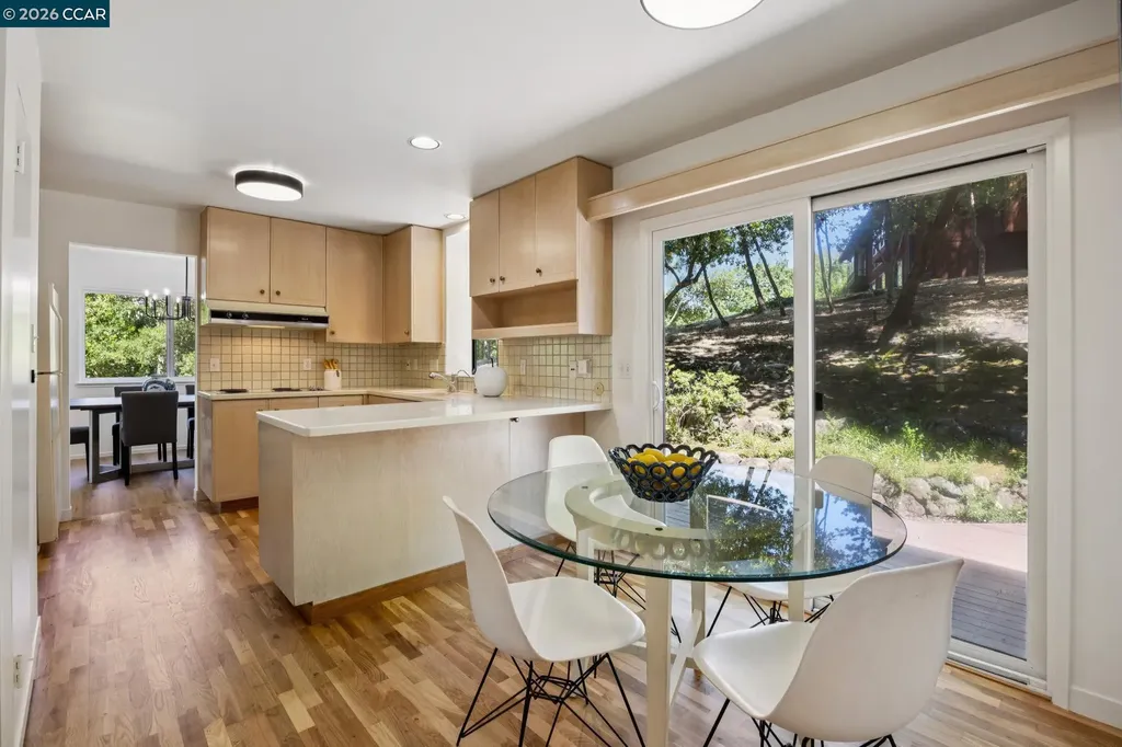 135 Canon Drive Orinda CA 94563