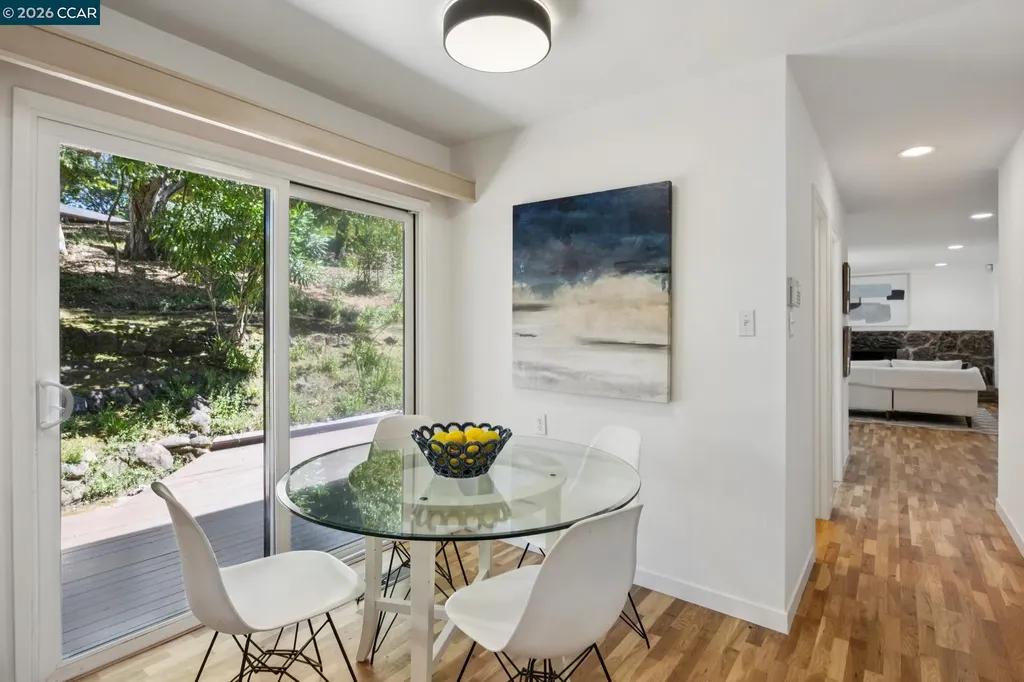 135 Canon Drive Orinda CA 94563