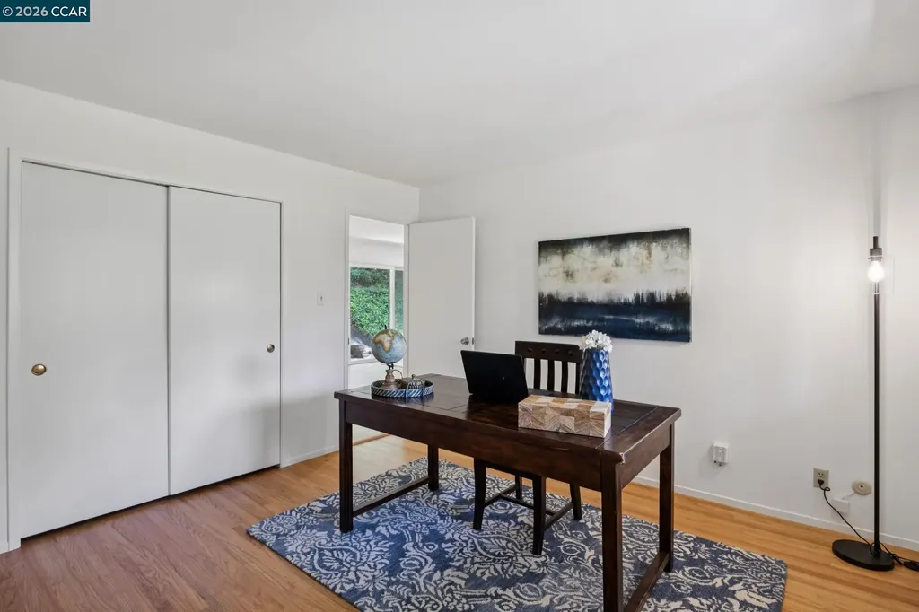 135 Canon Drive Orinda CA 94563