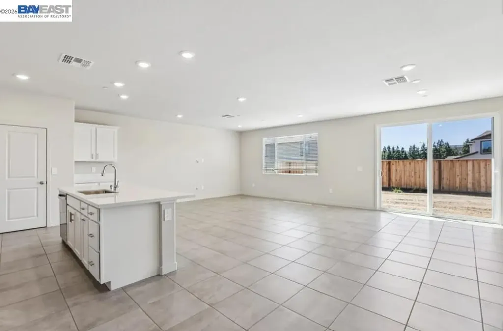 5412 Golden Eagle Street Antioch CA 94531