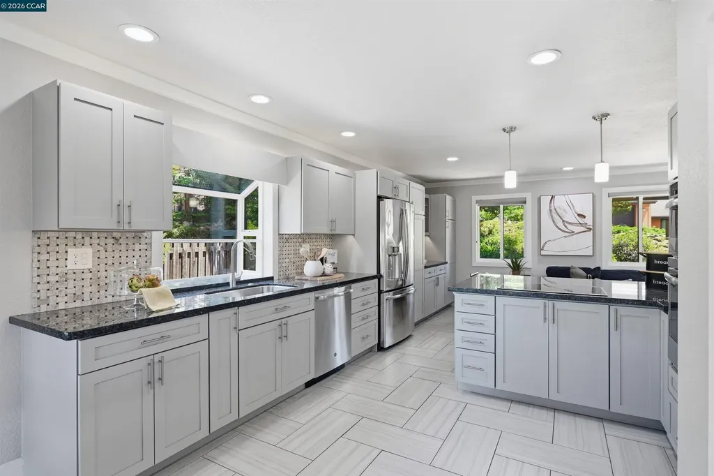 11 Swansea Lane Pleasant Hill CA 94523