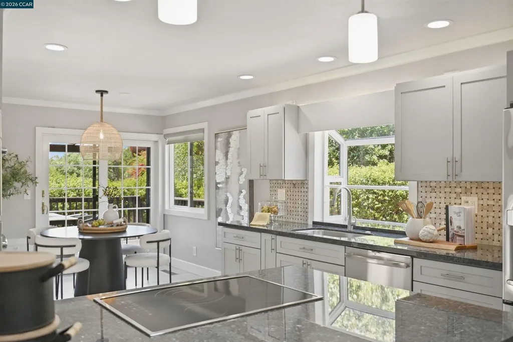 11 Swansea Lane Pleasant Hill CA 94523