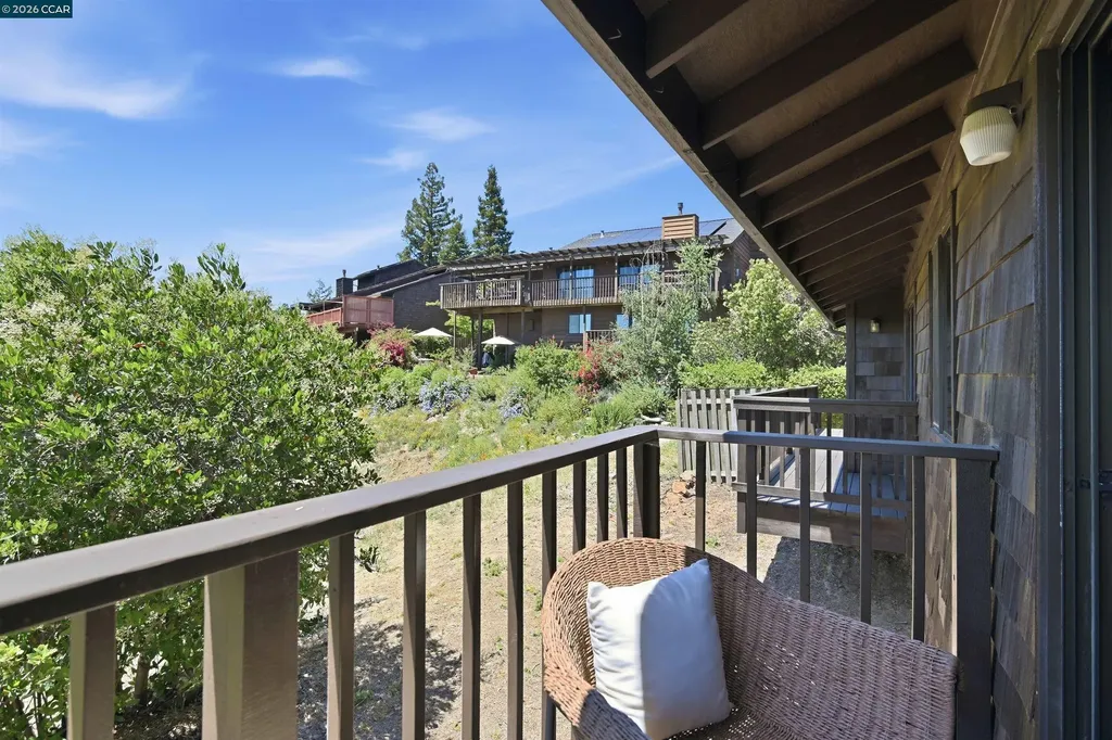 11 Swansea Lane Pleasant Hill CA 94523