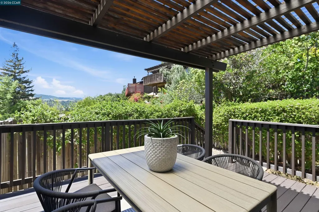 11 Swansea Lane Pleasant Hill CA 94523
