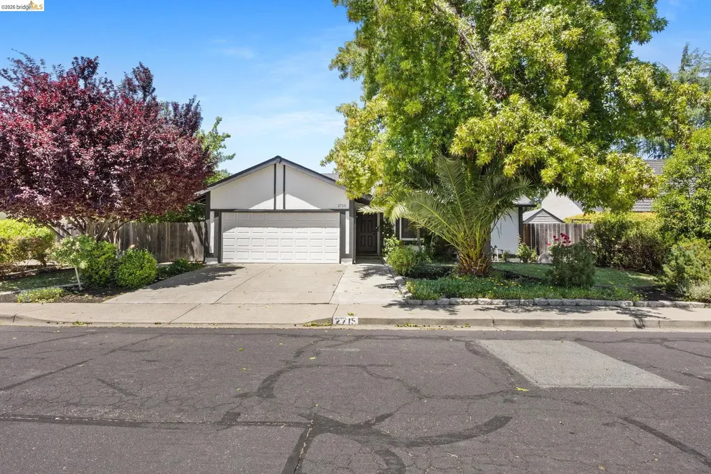 2715 Lyon Circle Concord CA 94518
