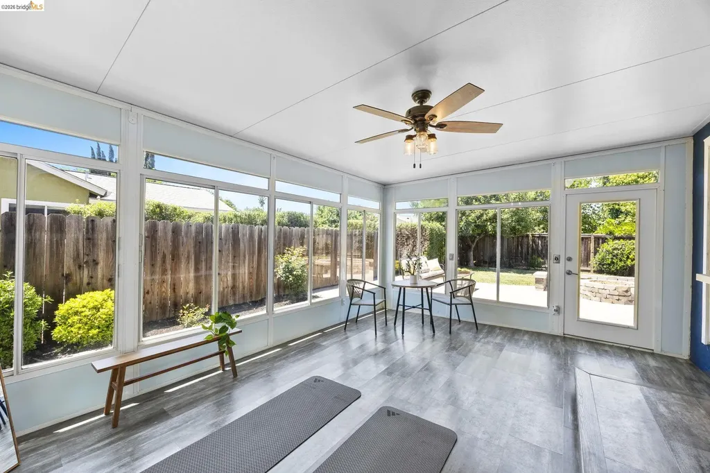 2715 Lyon Circle Concord CA 94518