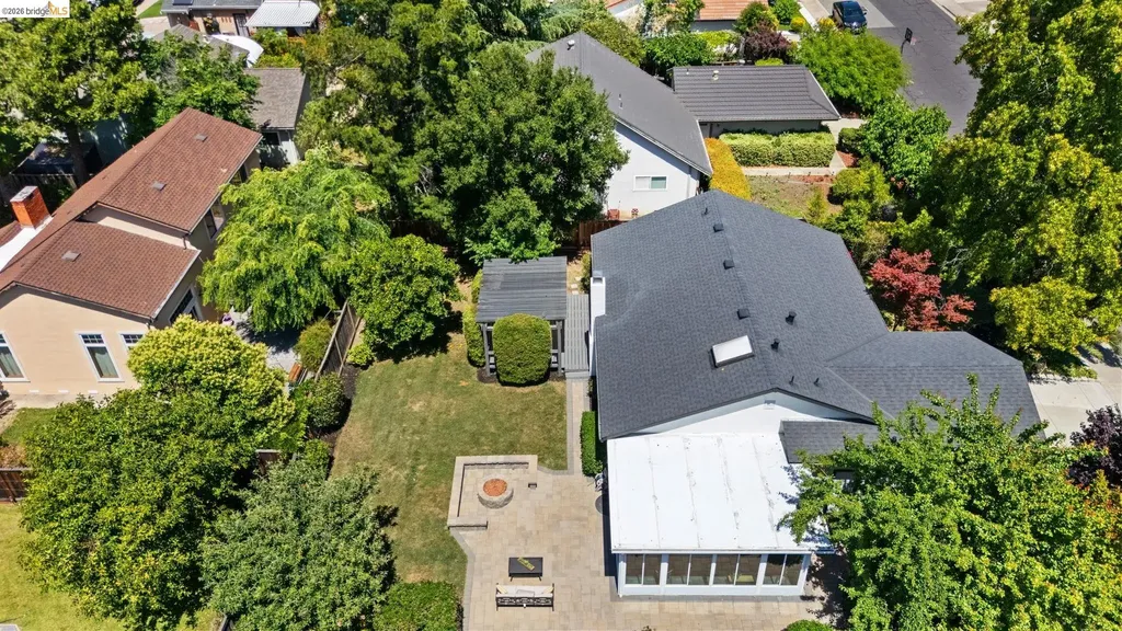 2715 Lyon Circle Concord CA 94518