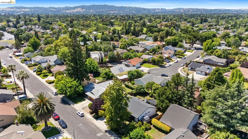 2715 Lyon Circle Concord CA 94518