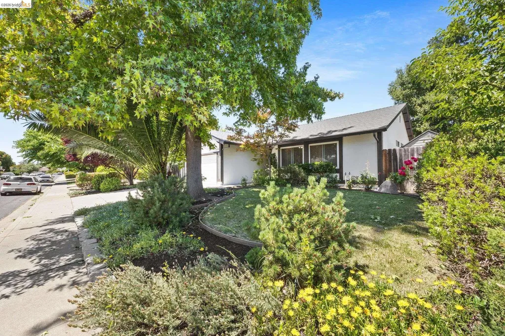 2715 Lyon Circle Concord CA 94518