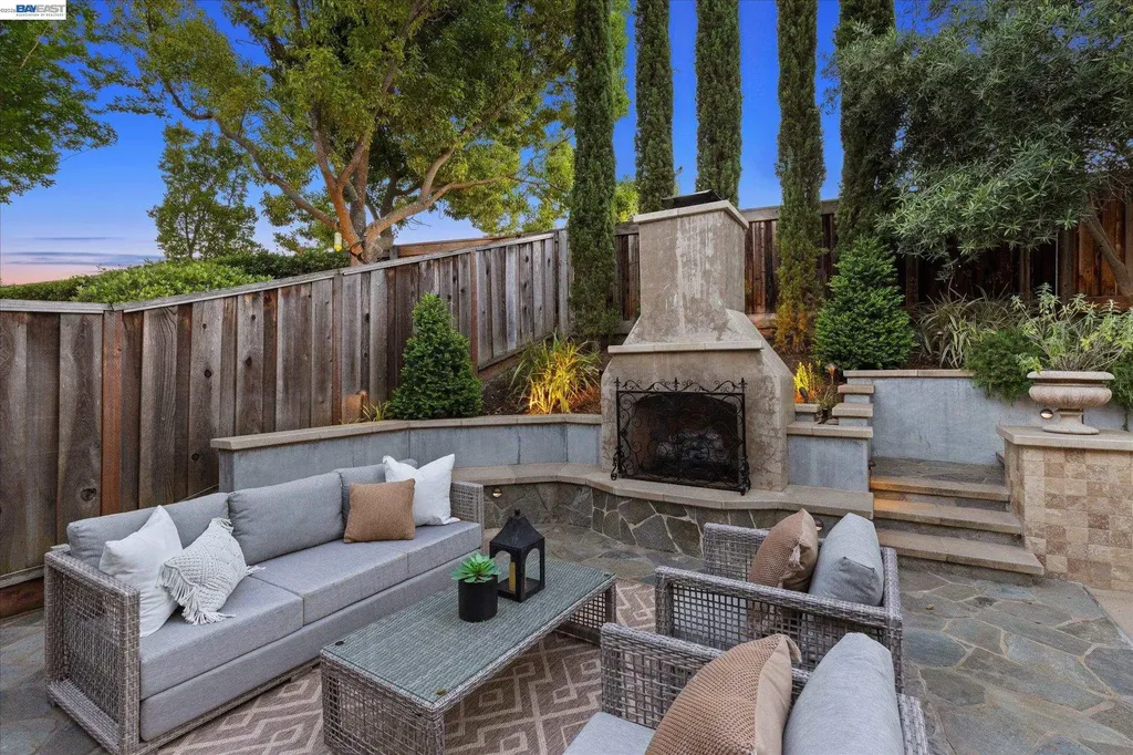 56 Centennial Way San Ramon CA 94583