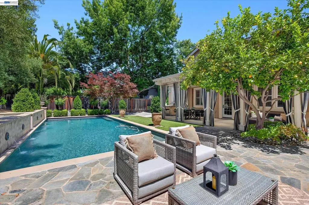 56 Centennial Way San Ramon CA 94583