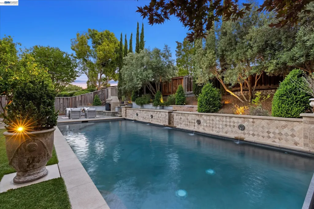 56 Centennial Way San Ramon CA 94583