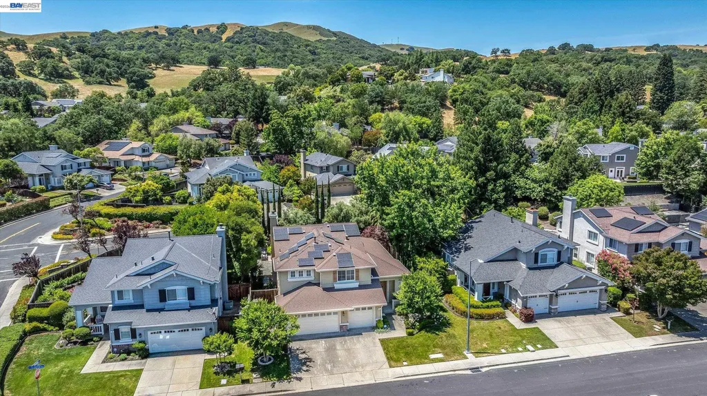 56 Centennial Way San Ramon CA 94583