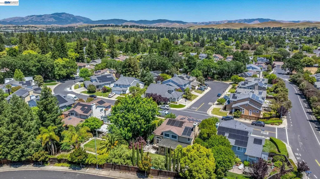 56 Centennial Way San Ramon CA 94583