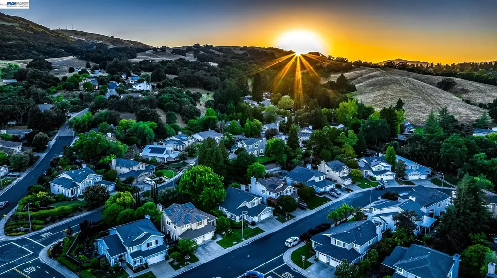 56 Centennial Way San Ramon CA 94583