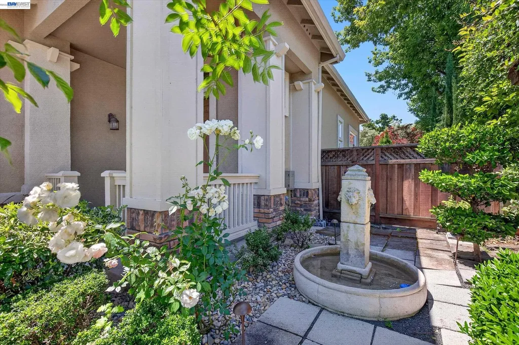 56 Centennial Way San Ramon CA 94583