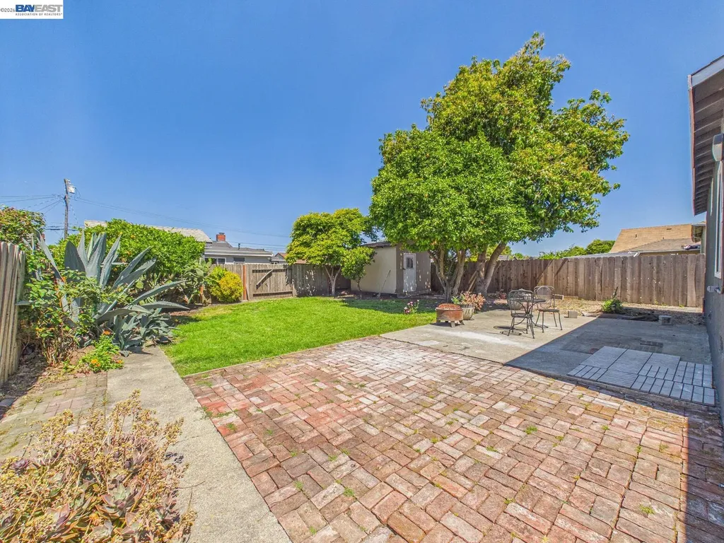 2609 Macarthur Avenue San Pablo CA 94806